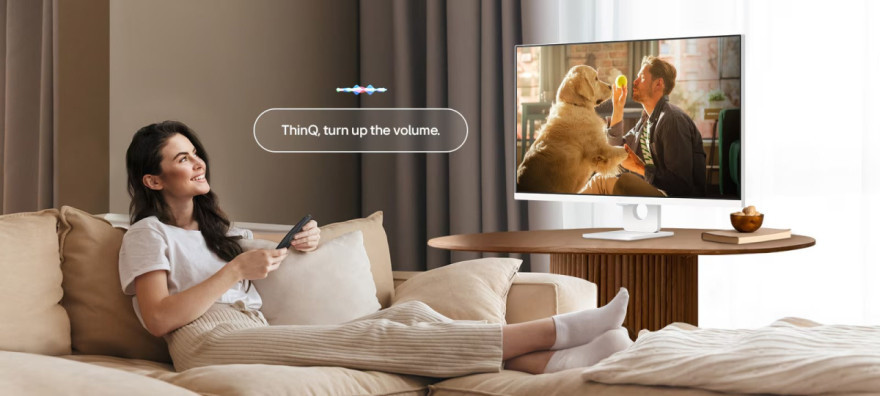 Hlasové ovládanie pomocou ovládača Magic Remote